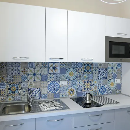 Apartman Summer 24 *